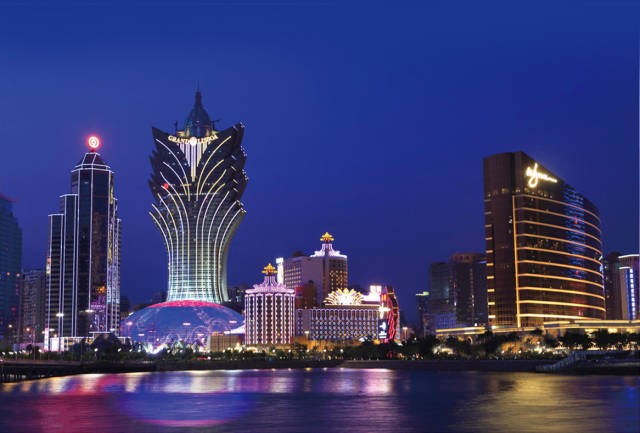 戳穿:新澳和老澳兩種游戲是一樣嗎和新澳門一肖一馬一恃一中下一期預測,防范不實承諾-行業釋義、專家解析解釋與落實?